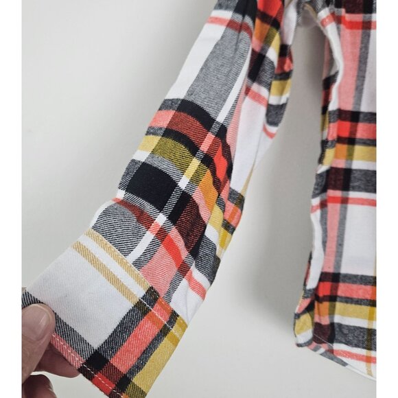 Boys Size Small (6-7) Plaid Hooded Flannel Shirt Chest Pocket Button Up School - Picture 5 of 8